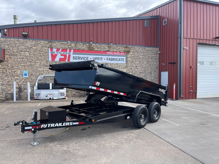 2025 PJ Trailers Quest Series D7