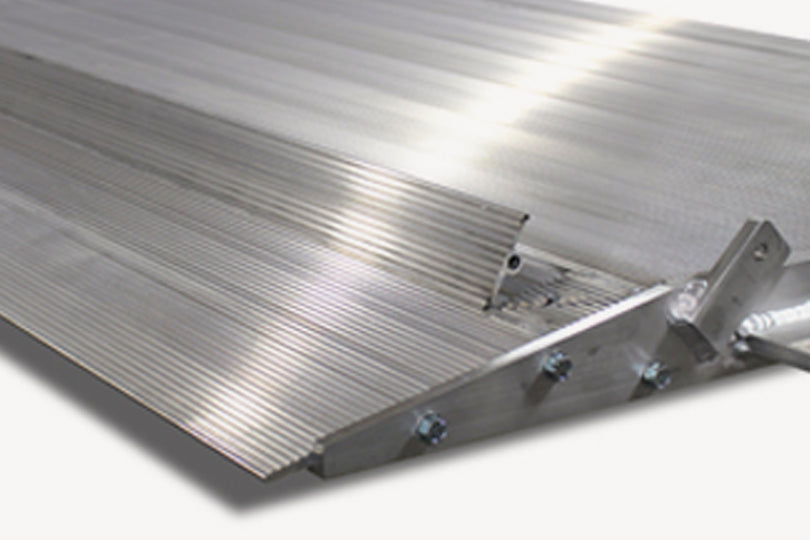 Tommy Gate Railgate Series RTC Step Van Liftgate